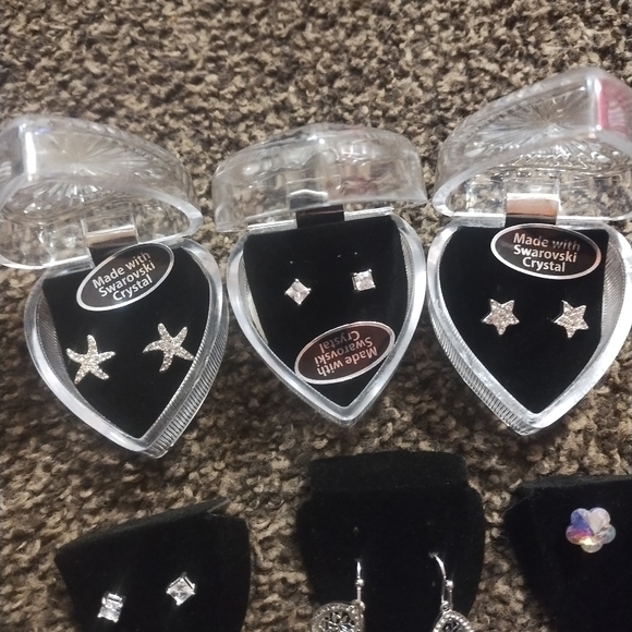 Swarovski Crystal Earrings NEW Winner Choice - Picture 11 of 13